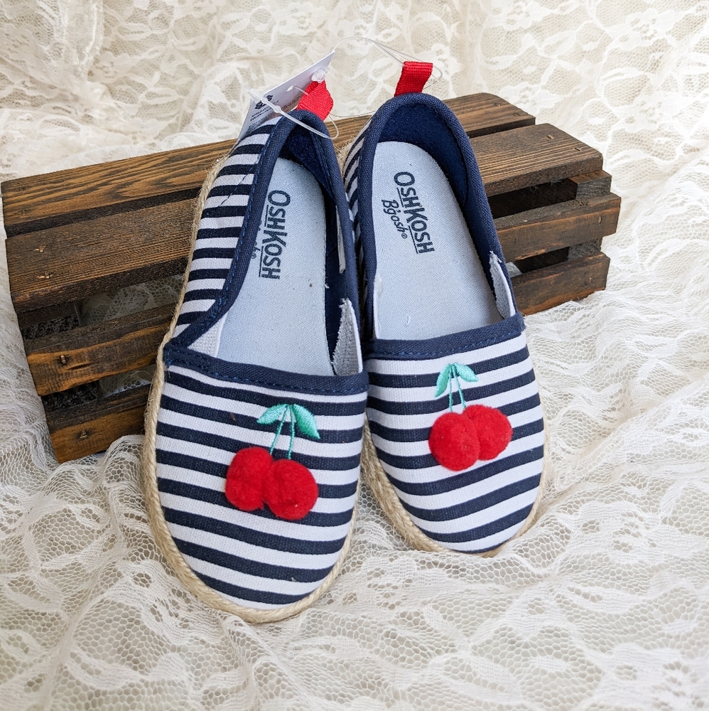 OshKosh B'gosh Toddler Shoes Size 7